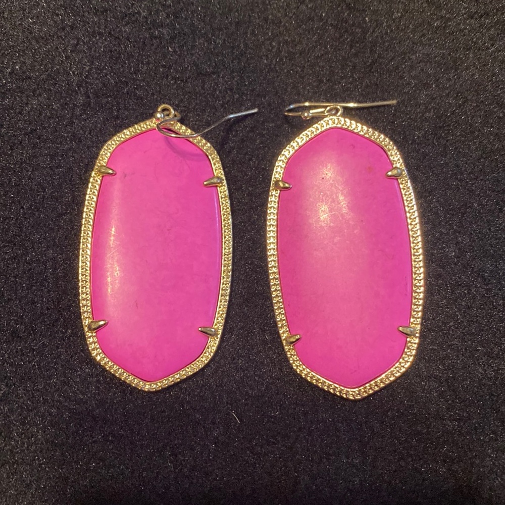 Kendra Scott Elle earrings